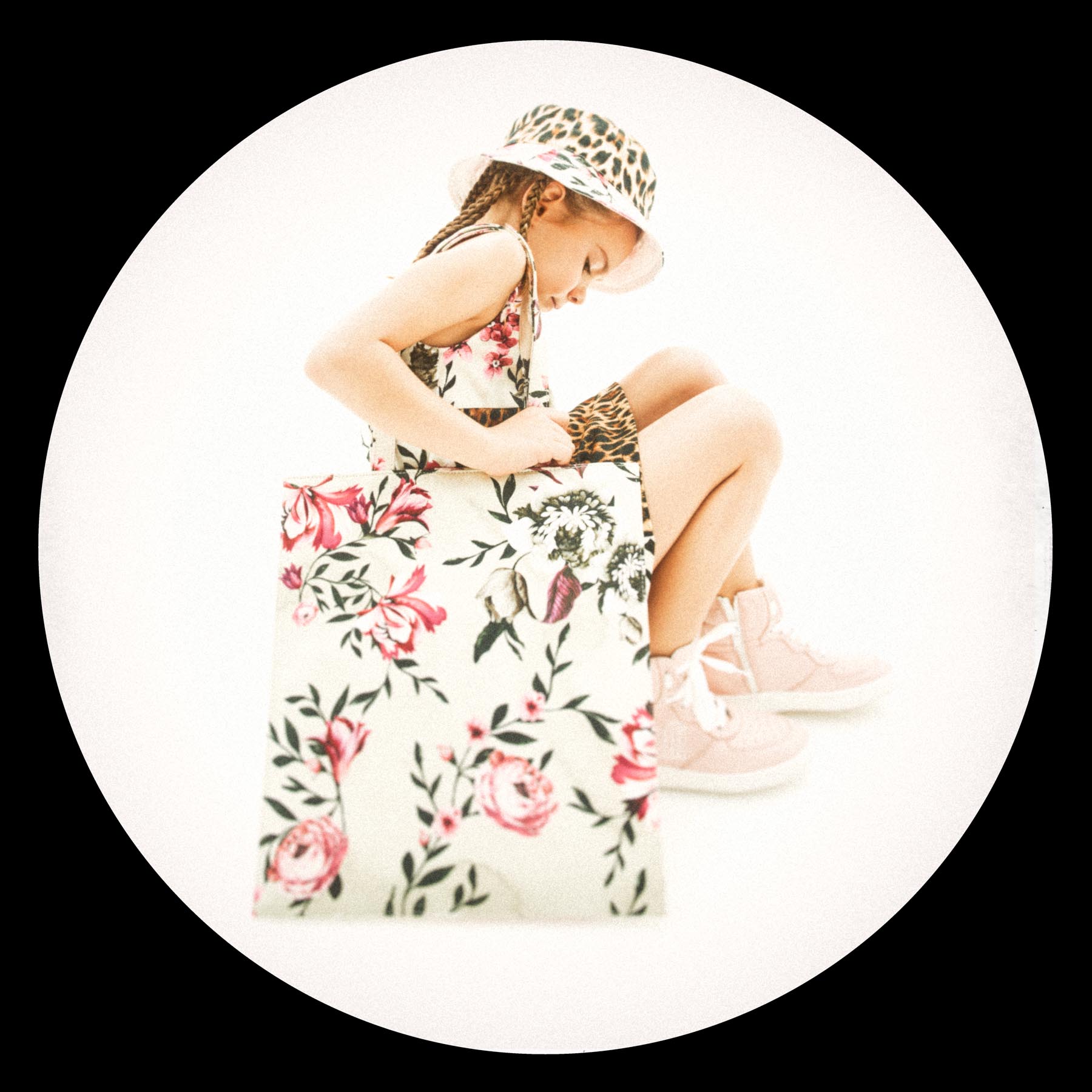 ROBERTO CAVALLI JUNIOR ADV photoshoot by Federico Leoeone - Image 04