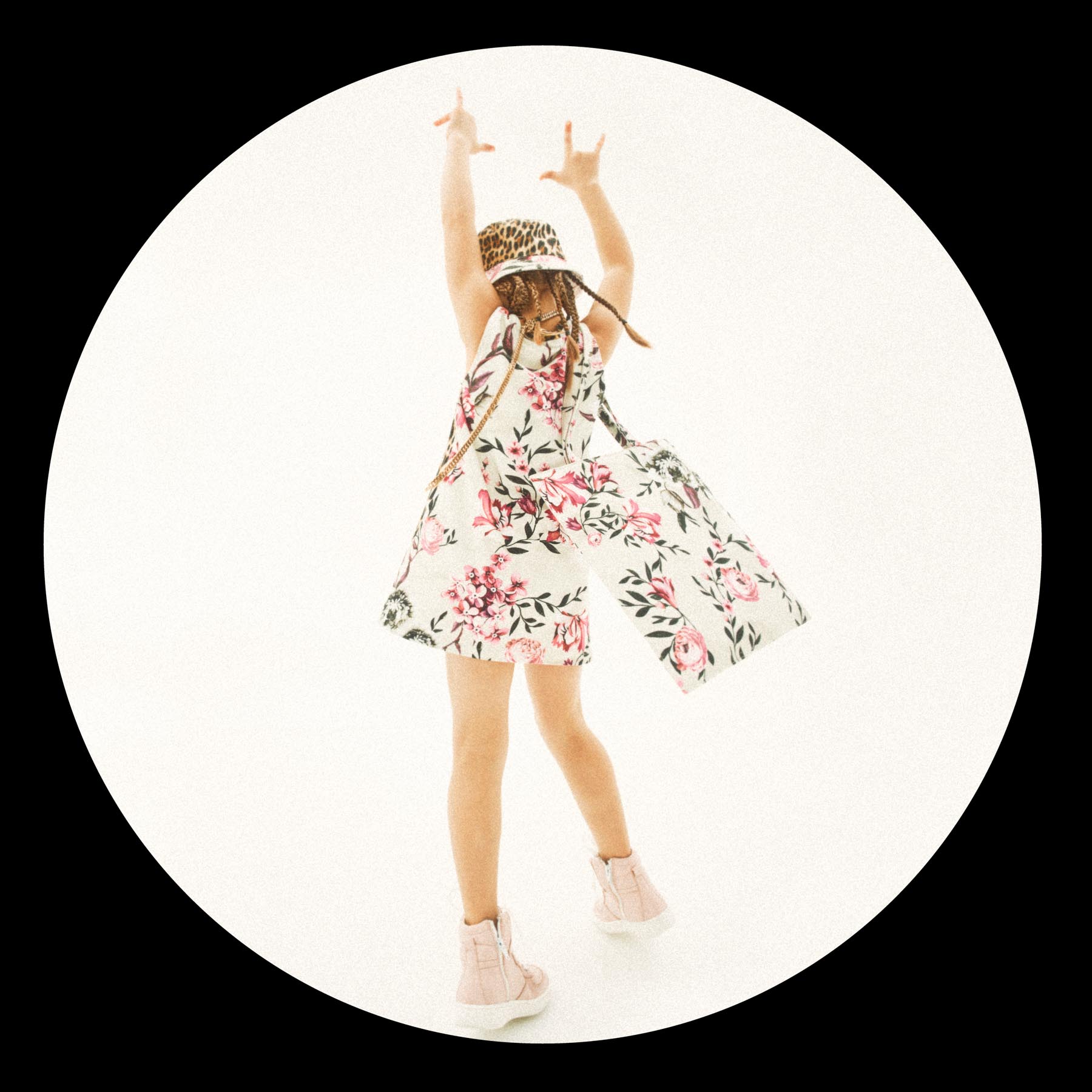 ROBERTO CAVALLI JUNIOR ADV photoshoot by Federico Leoeone - Image 05