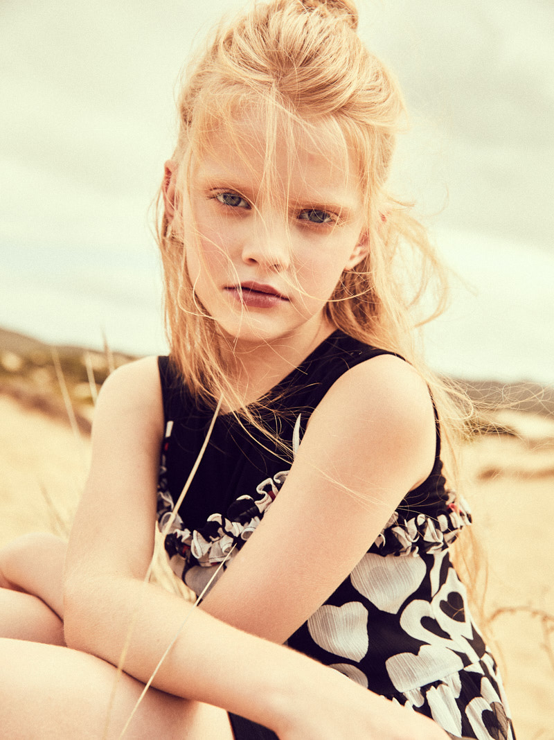 Armani kids fashion campaign shot on Sardinian sand dunes by Federico Leone - Image 10