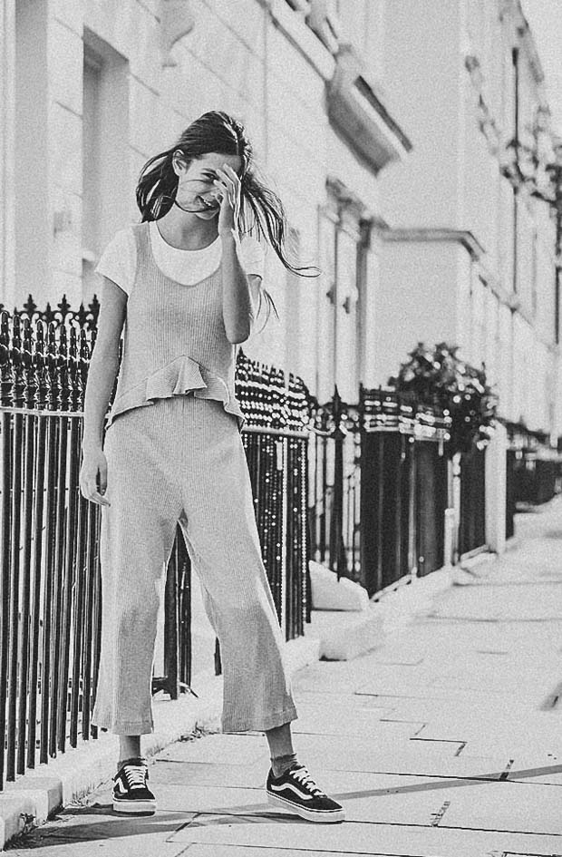 NEXT — 17-18 - Image 05