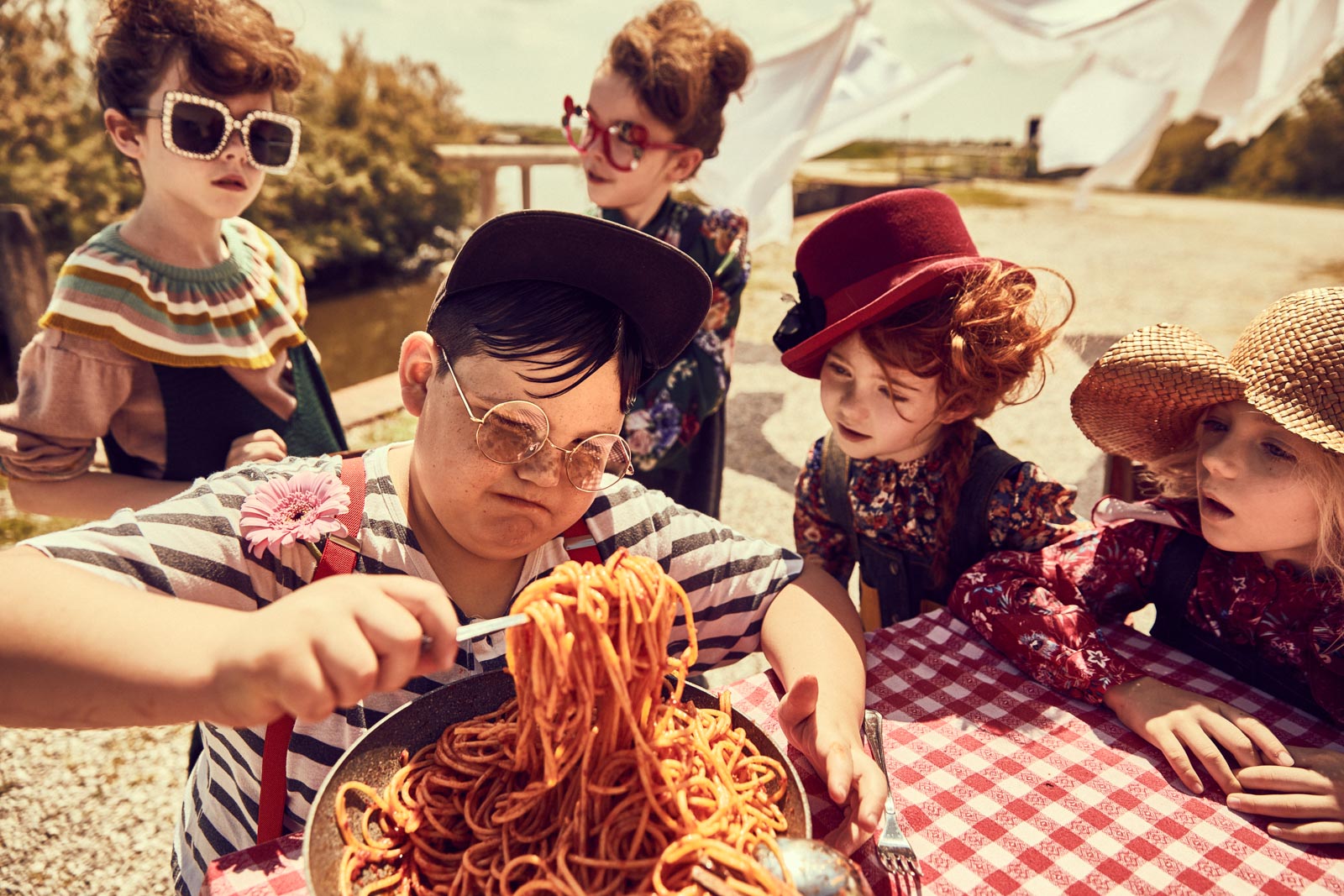 Fellini-inspired editorial for Collezioni magazine - Image 06