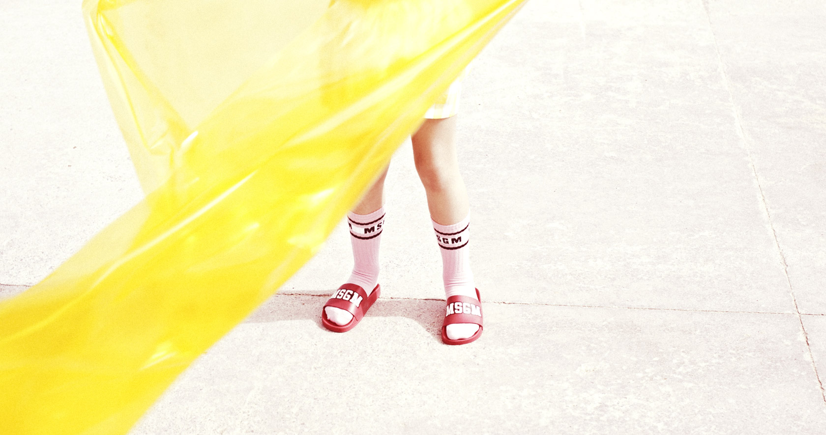 Magazine — Bye Bye Colorful Summer - Image 02