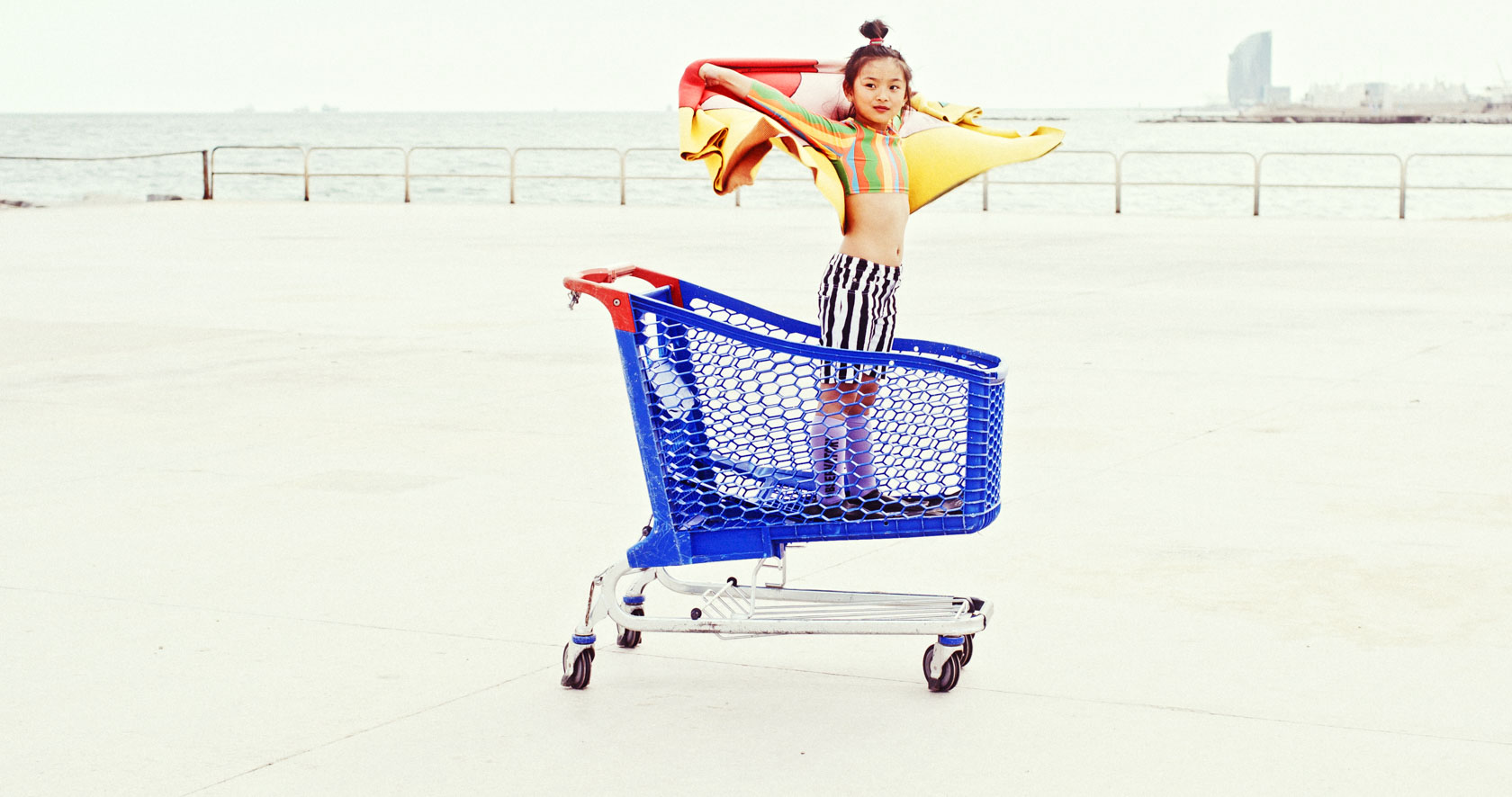 Magazine — Bye Bye Colorful Summer - Image 14