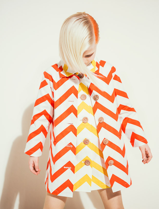 Magazine — Floating In The Dust - Image 08