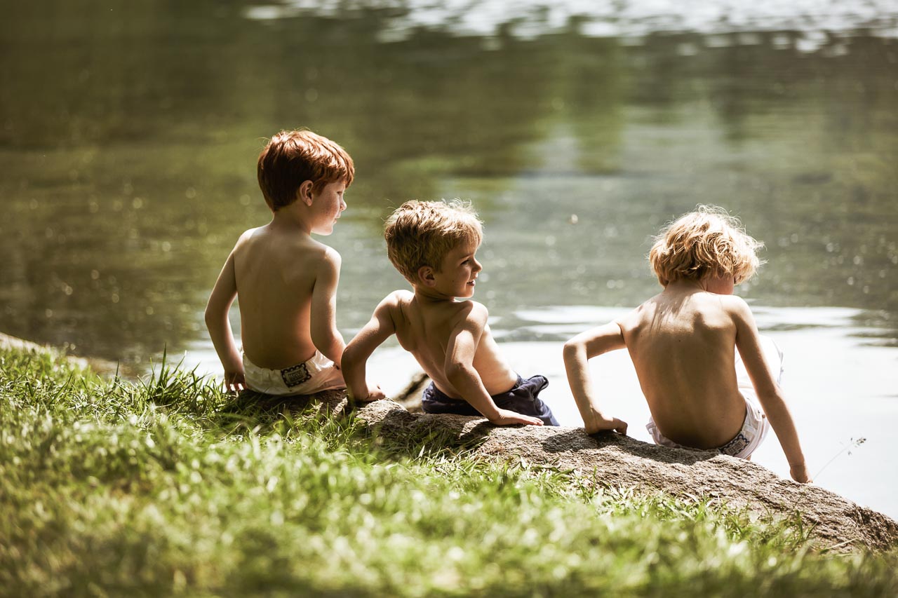 Magazine — The Lake - Image 09