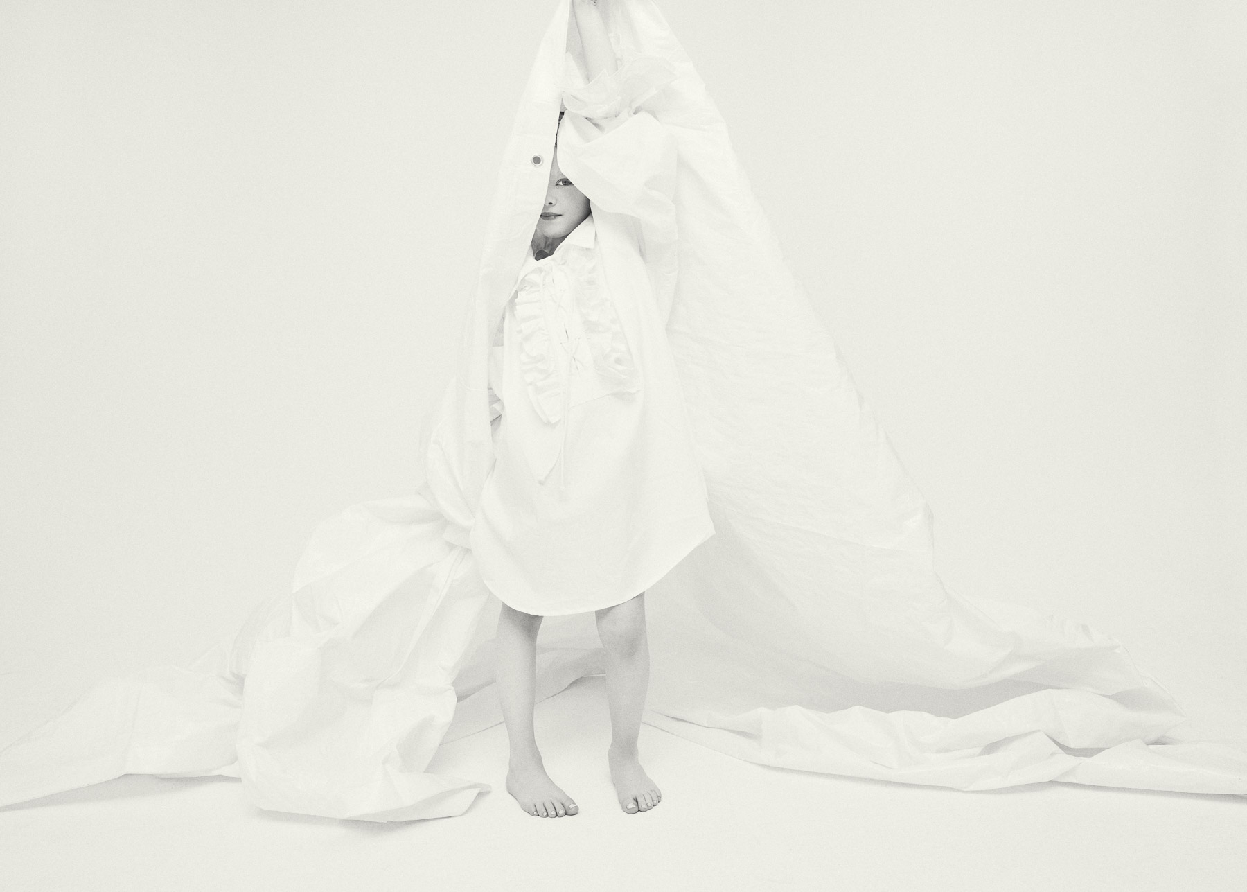 Magazine — White Simphony - Image 12