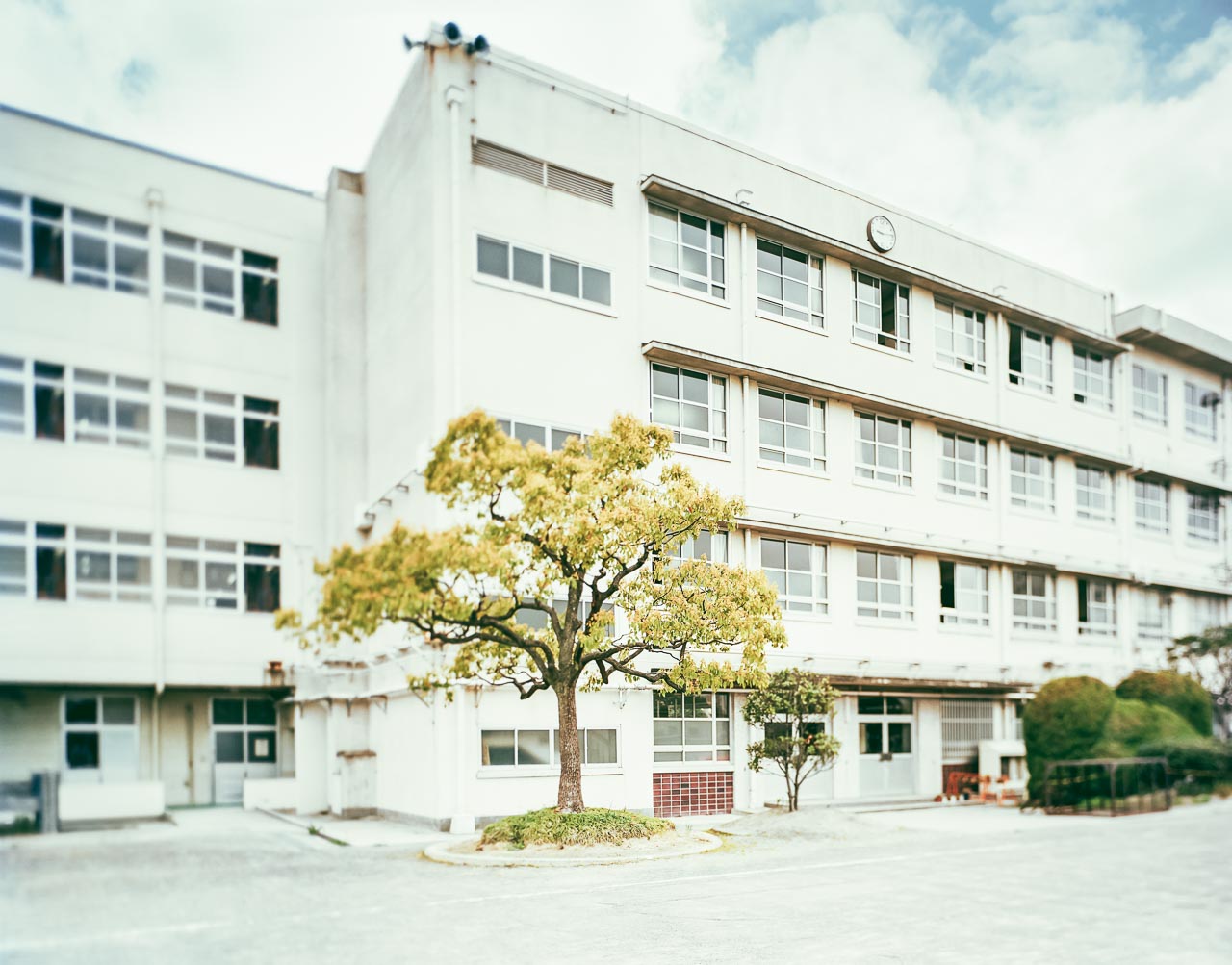 Japanese Students photography project by Federico Leone - Image 01