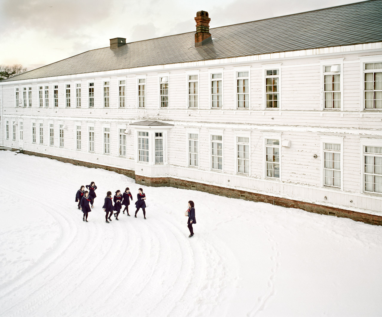 Personal photographic project by Federico Leone about Japanese high schools students - Image 01