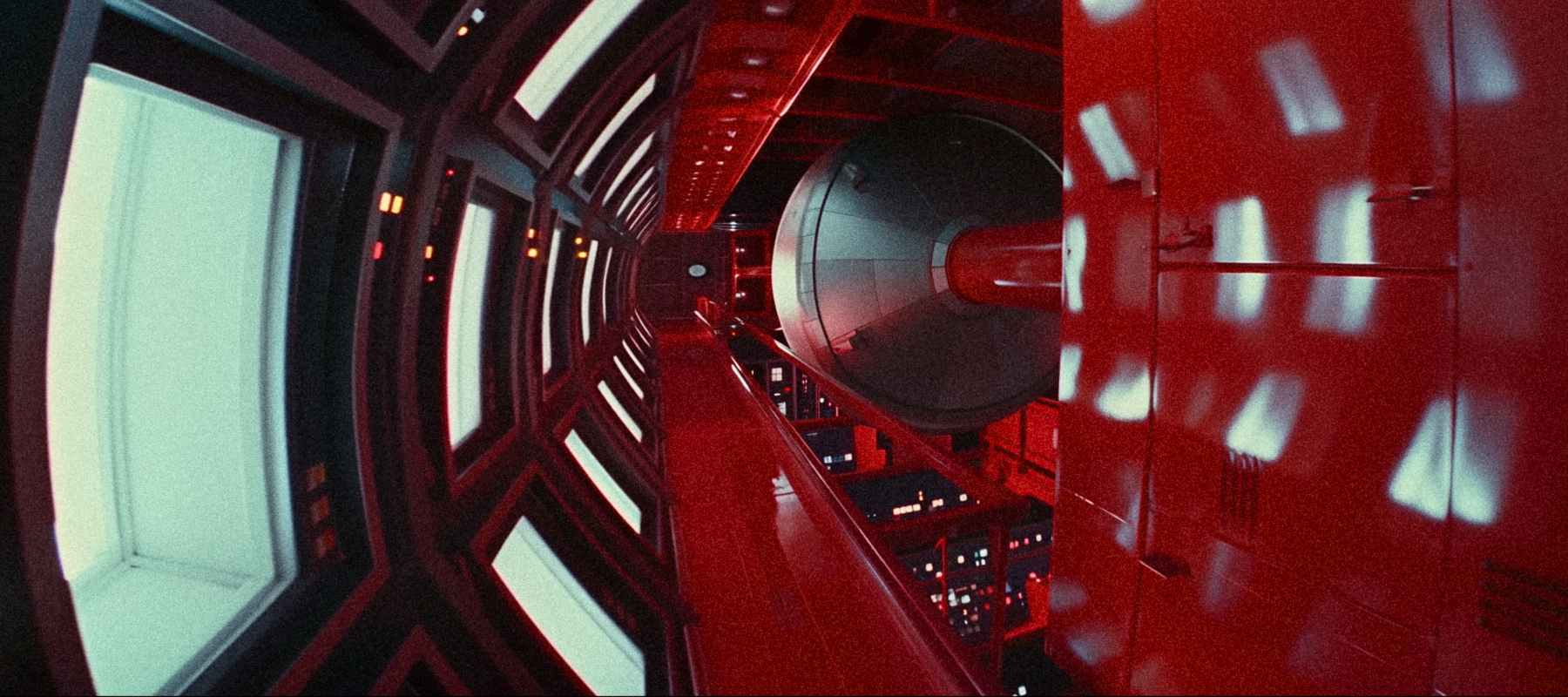 Sean Young, 1983 — making-of and rare test photos from 2010: The Year We Make Contact and Blade Runner sets. - Image 20